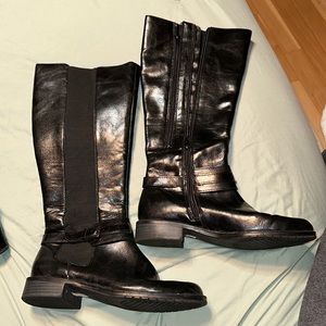 Tall fall boots
